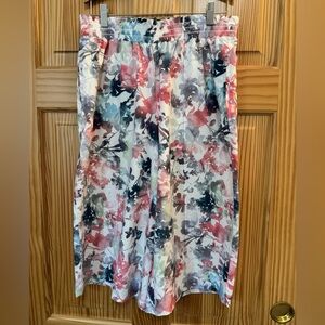 Floral Print Wide Leg Capri Pants